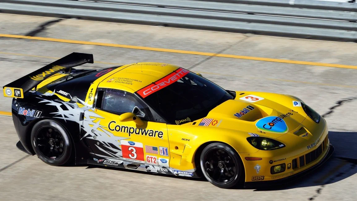 Corvette Generations/C6/C6R Race Car.webp